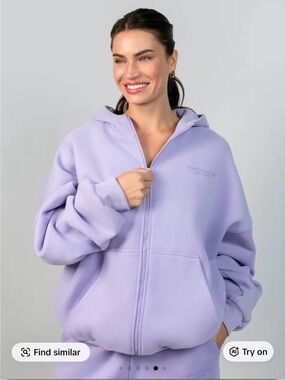 Relaxed Lavender Zip-Up Hoodie with Hood
